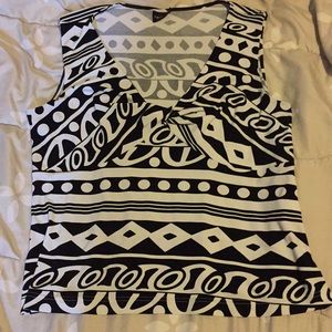 Tank top pattern black and white